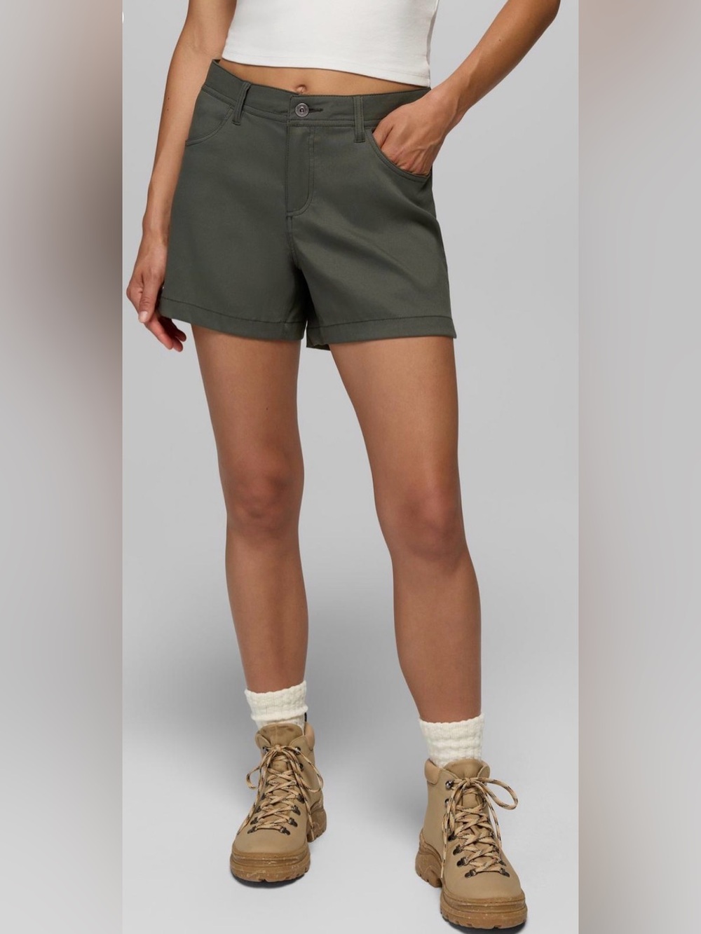 prAna Olive Green Stretch Hiking Outdoor Shorts Women’s 4 Mid Rise Standard